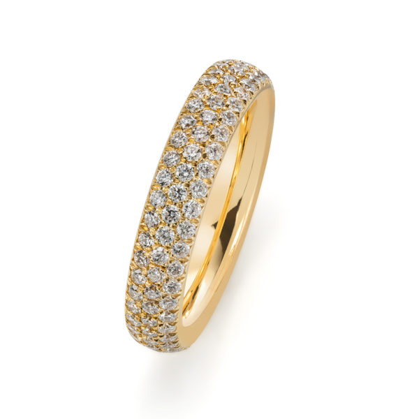 Entdecke den Alliance Ring in Gelbgold, mit 129 Brillanten